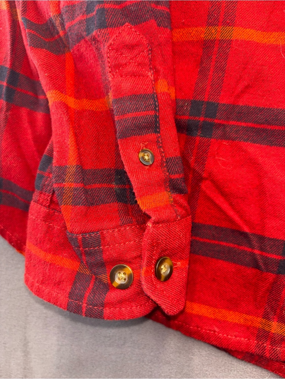 Carhartt Flannel Plaid Button Down Long Sleeve Shirt - Picture 5 of 13